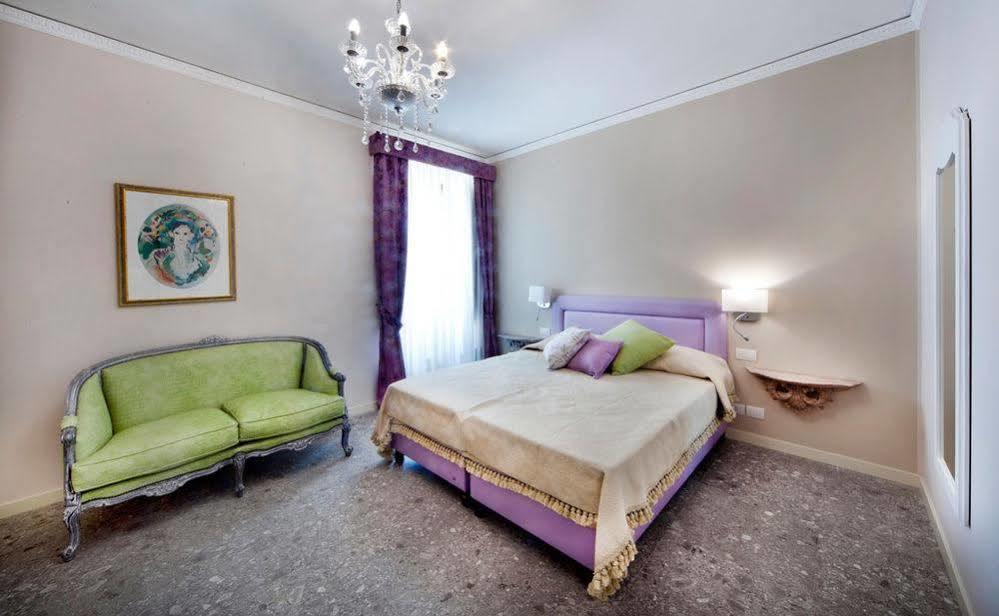 Porta Di Mezzo Luxury Suites & Rooms Taormina Exterior foto