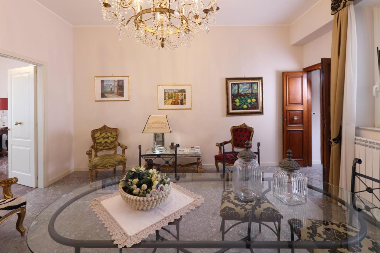 Porta Di Mezzo Luxury Suites & Rooms Taormina Exterior foto
